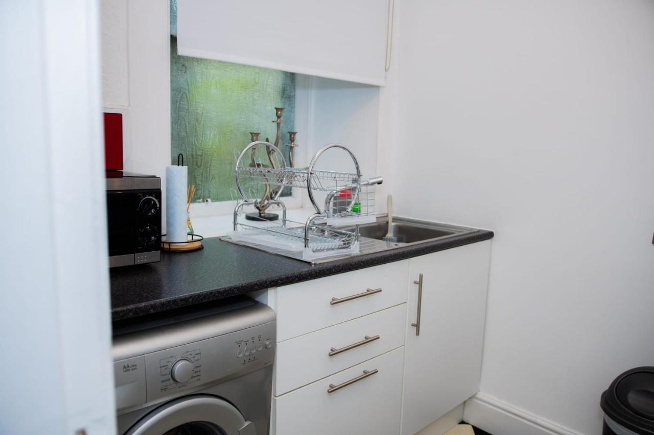 Rose Apartment 2-Bed Town Centre Apartment In Ayr Luaran gambar